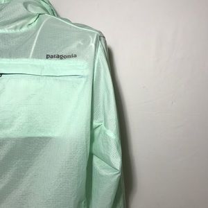 Patagonia Ultralight Windbreaker Jacket Medium